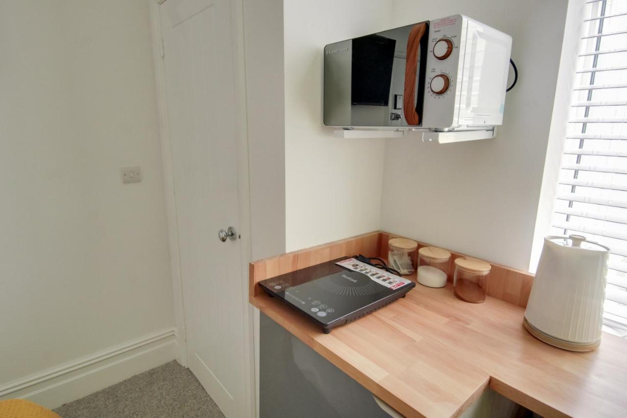 Bay City Studio Apartments By Staying-Away Cardiff Exterior photo