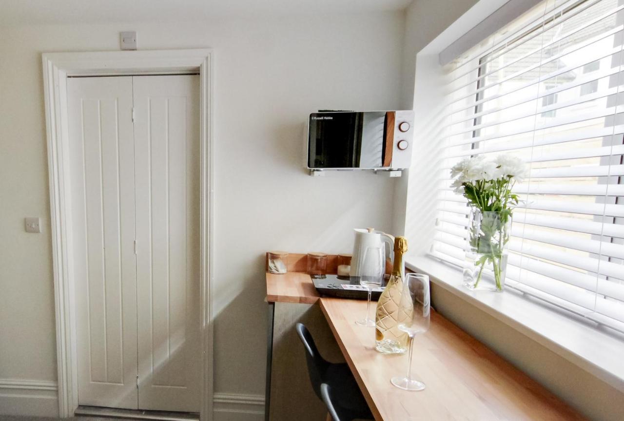 Bay City Studio Apartments By Staying-Away Cardiff Exterior photo